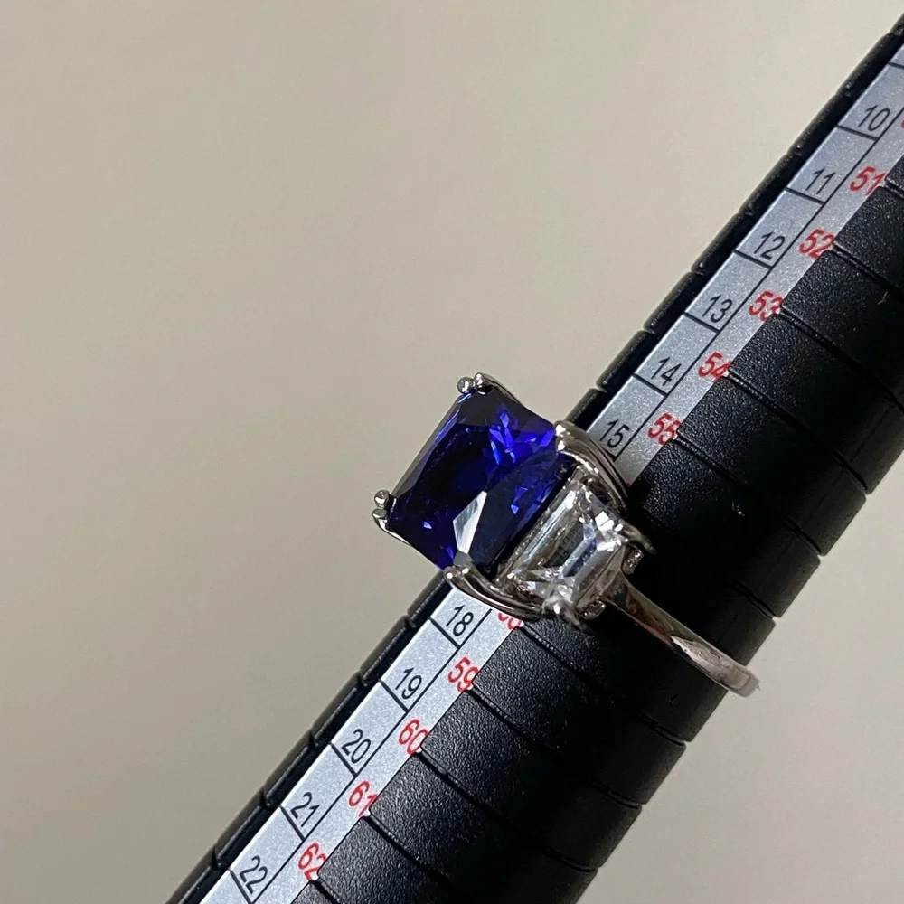 London blue Topaz ring 925, size 8